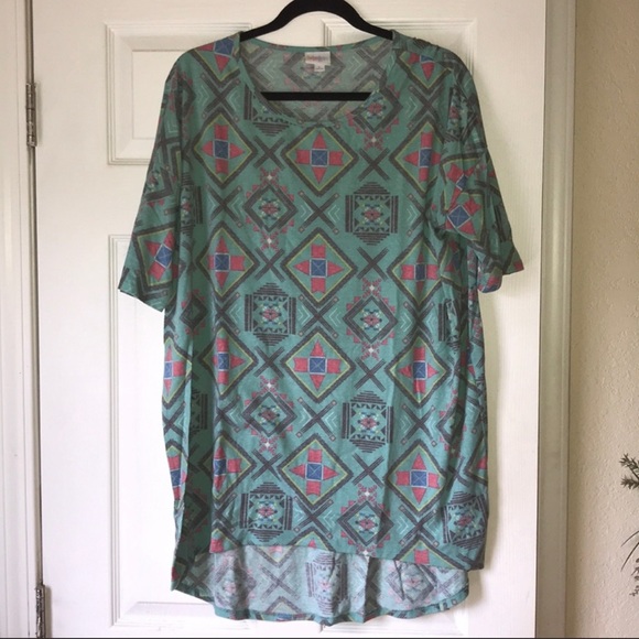 Lularoe Irma Tunic - GUC - Picture 2 of 5